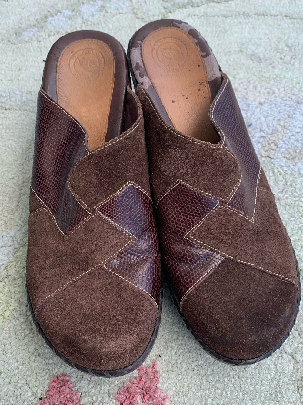 Nurture Brown Suede Leather Clogs Size 10